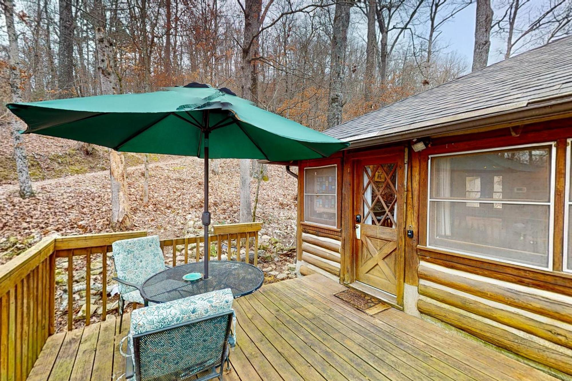 Lake Lucerne - Treehouse Cabin #01 Eureka Springs Luaran gambar