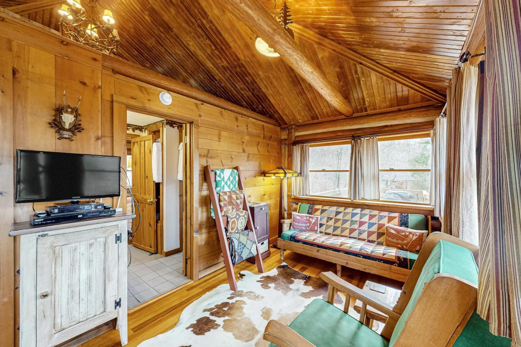 Lake Lucerne - Treehouse Cabin #01 Eureka Springs Luaran gambar